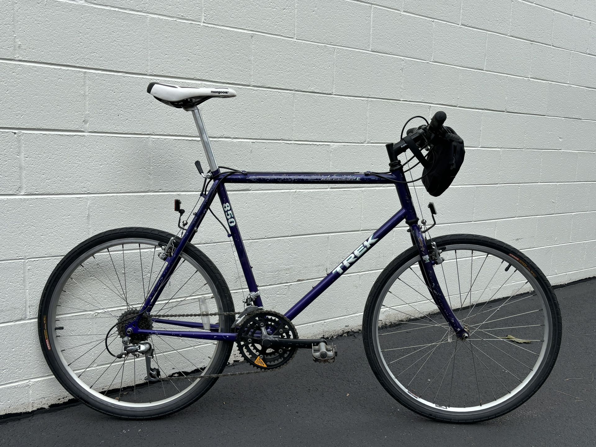 Vintage Trek 850 MTB Hybrid Road Bike