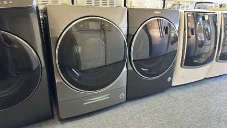 Whirlpool washer and dryer set