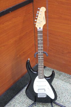 Carlo Robelli DOUBLE CUTAWAY HSS STRAT SOLID BLACK Solid Body Electric Guitar