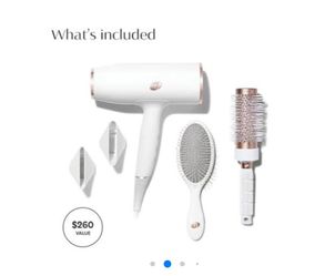 T3 Micro
T3 AireLuxe Professional Ionic Hair Dryer and Brush Set, with 5 Heat and 3 Speed Settings