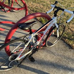 Diamondback Podium 24 – Pro Youth Road & Triathlon Bike – Shimano Claris 16-Spd