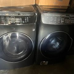 Samsung electric front load double washer and double dryer with 3 month warranty free delivery in the Oakland area outside the Oakland area there a ch