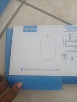 Omoton keyboard and mouse