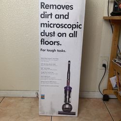Dyson Slim Ball Animal