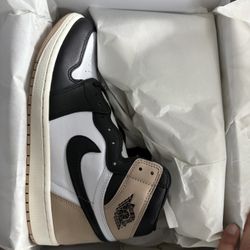 Jordan Mocha 1’s Women’s Sz 12