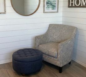 Farmhouse Accent Chair & Ottoman Set- delivery available