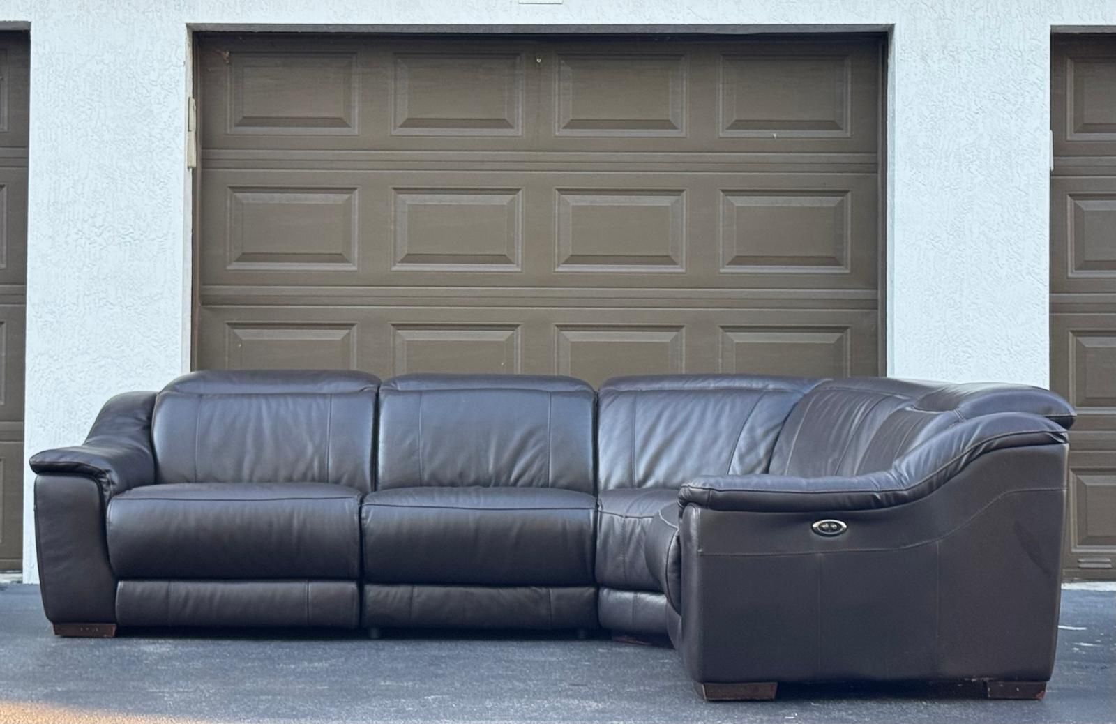 Couch/Sofa Sectional - Brown - Recliners - Delivery Available 🚛