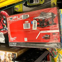 Milwaukee 2736-21HD M18 FUEL 18V 8-1/4-Inch Cordless One-Key Table Saw Kit