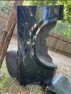 FREE 2019 Doge Extra Short Bed 