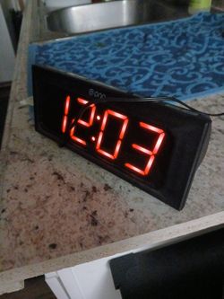 Alarm Clock Radio