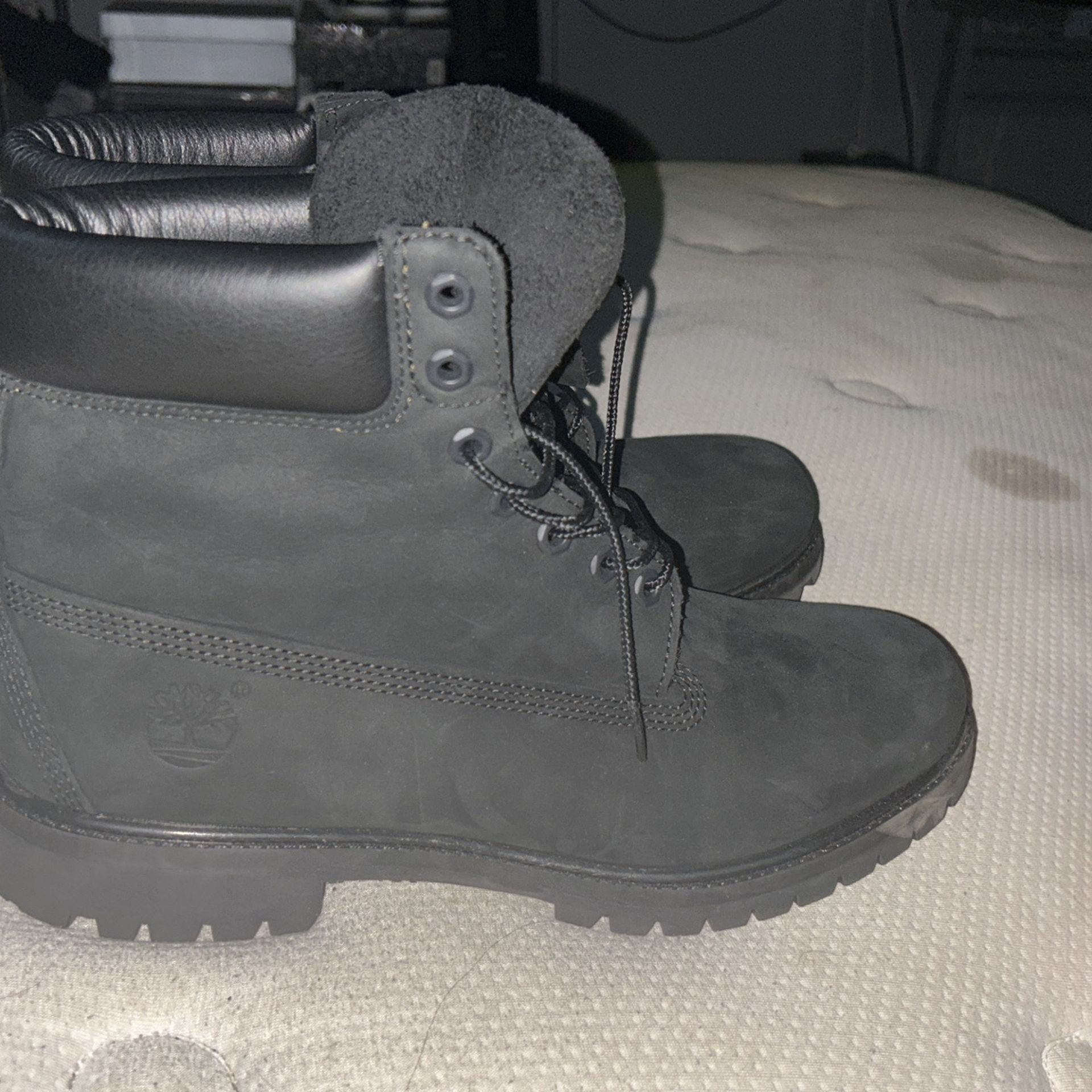 Timberland 6 Inch Premium Fur Lined Boots
