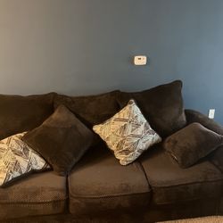Couch For Sale Must Pick Up This Weekend 