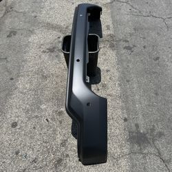GMC Sierra 1500 Front Bumper OEM 2019 2020 2021 2022 (sensor holes)