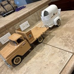 Tonka Farms Truck with Horse Trailor