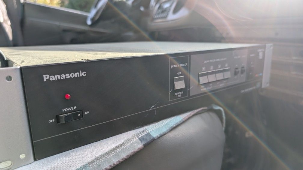 Vintage Panasonic Color Quad System Wj-450