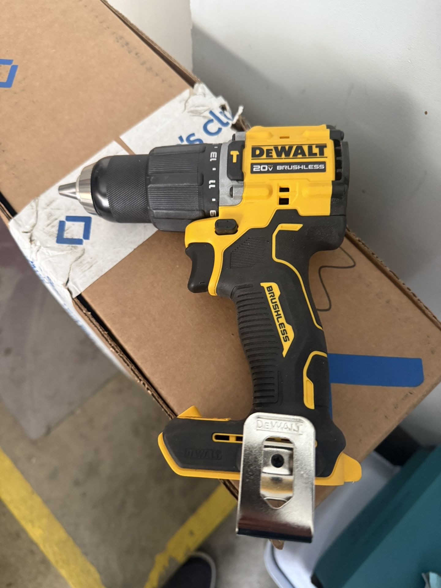Dewalt 20V Brushless Hammer Drill