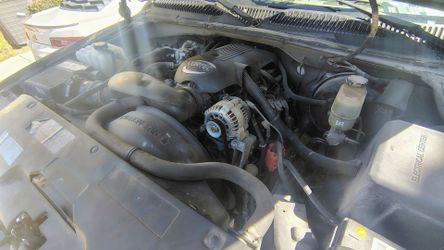 DBC 5.3 LS Engine Complete for $700, also a Core 2WD 4L60e Trans with Torque Converter