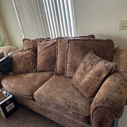 Small sofa and chaise lounge