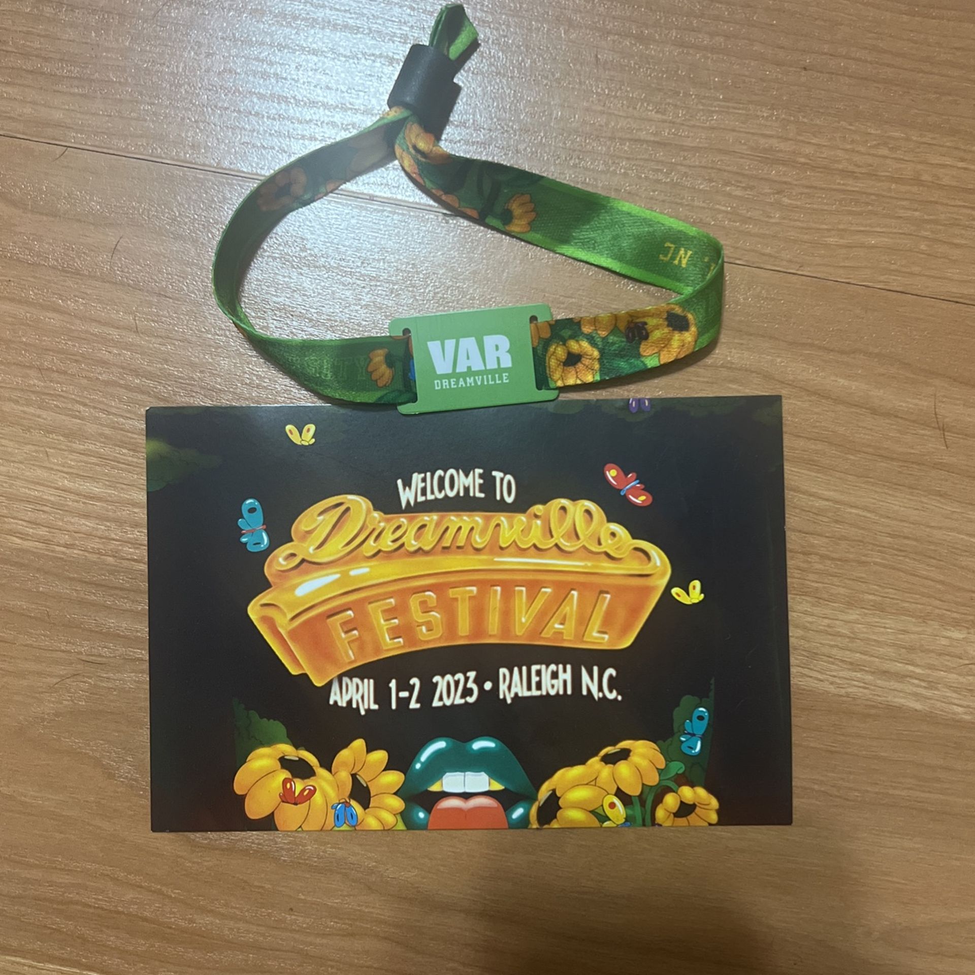 Dreamville Varsity VIP (TICKET & WRISTBAND)