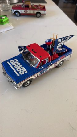 Danbury mint diecast 1/24 scale
