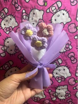 Mini crochet bouquets
