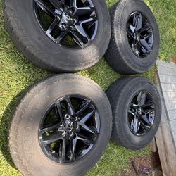 Chevy OEM Wheels with tires