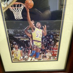 Magic Johnson Signed 8 X 10 Matted/ Framed Picture