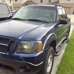 2004 Ford Explorer Sport Trac