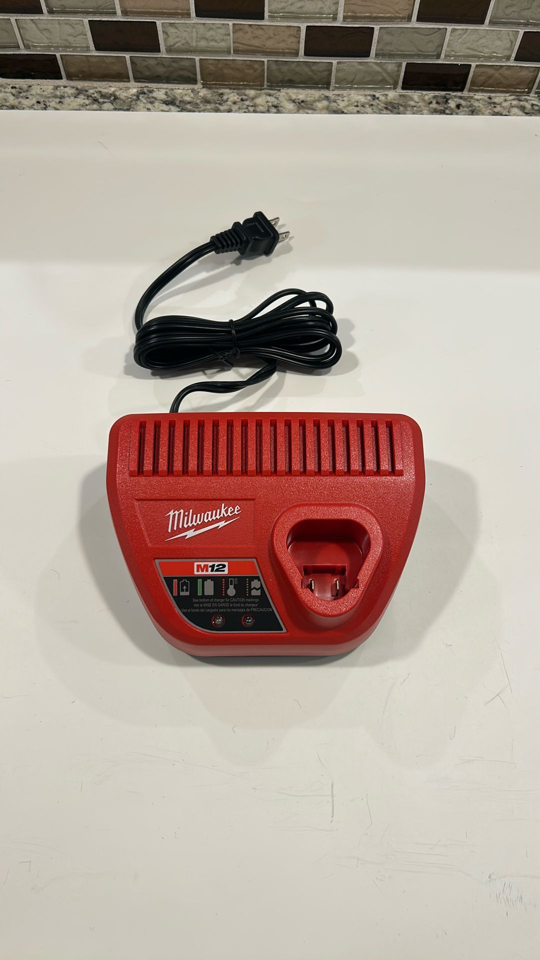 Milwaukee battery charger, M12