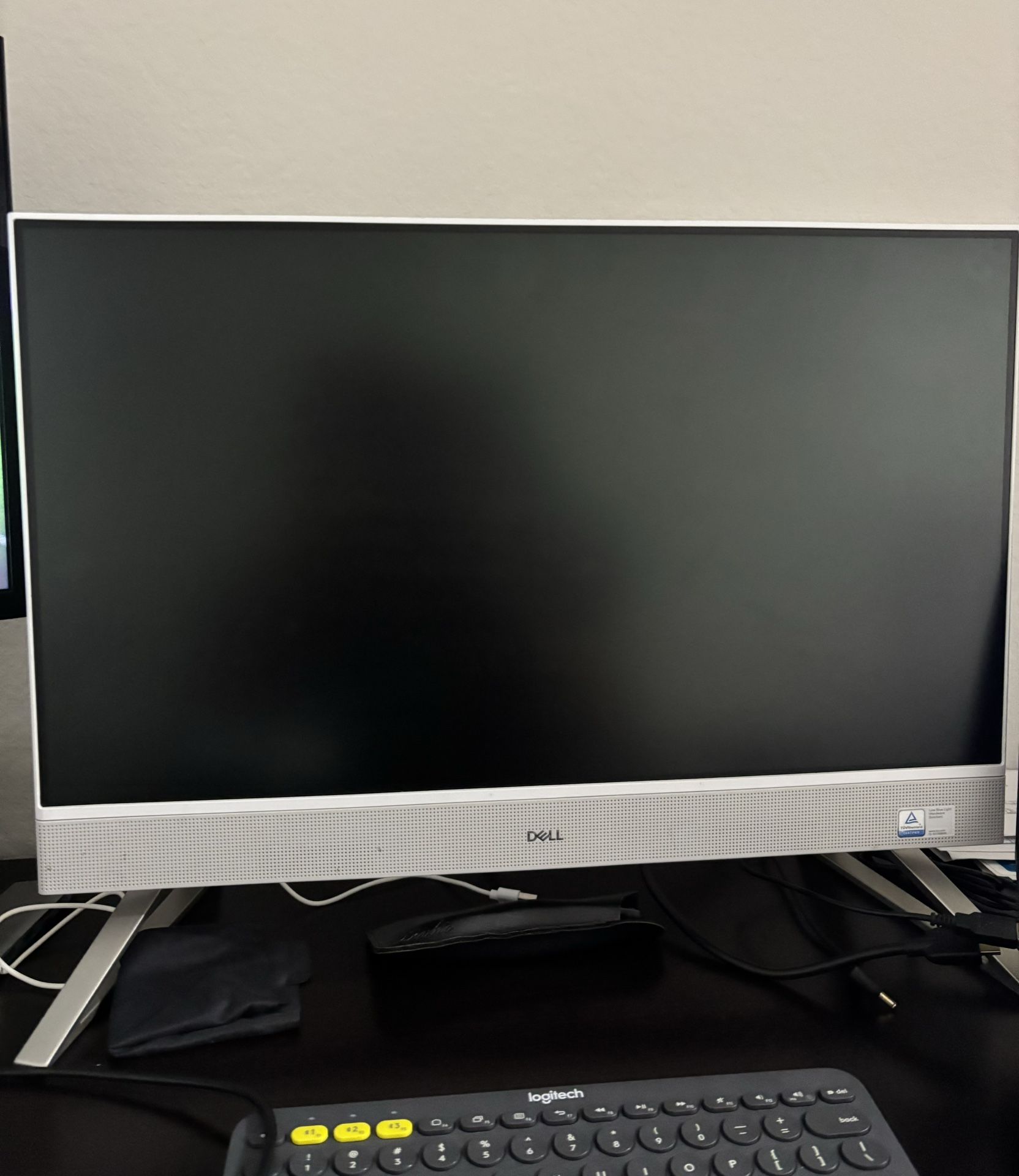 Desktop Dell inspiron 24 5415 all-in-one