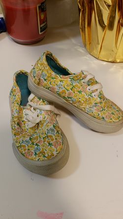Kids shoes