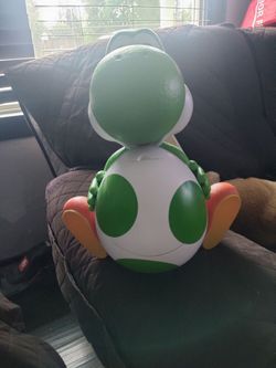 yoshi popcorn bucket