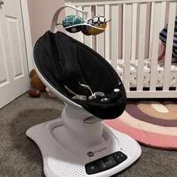MamaRoo Swing