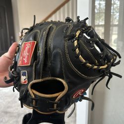 Rawlings Heart Of The Hide 33” Catchers Glove 