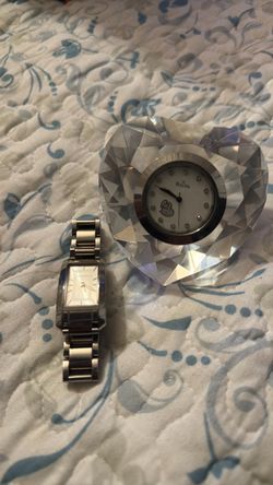 burberry watch and diamond clock both needs batteries