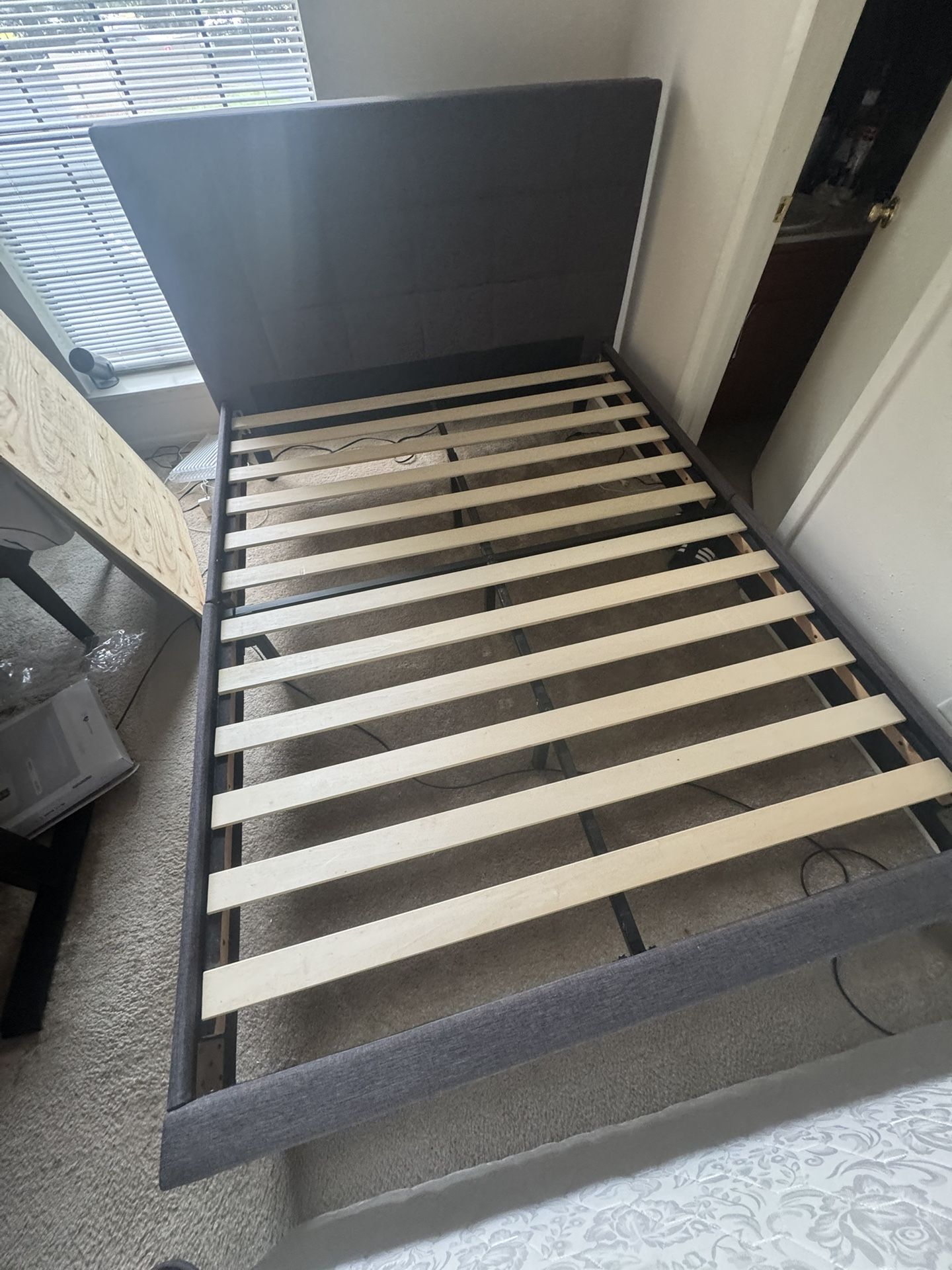 Queen bed frame with free plywood bed support pieces included