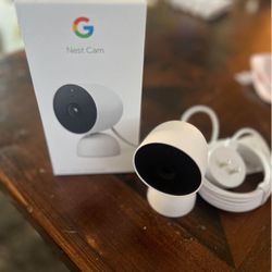 Google Nest Camera (indoor) 