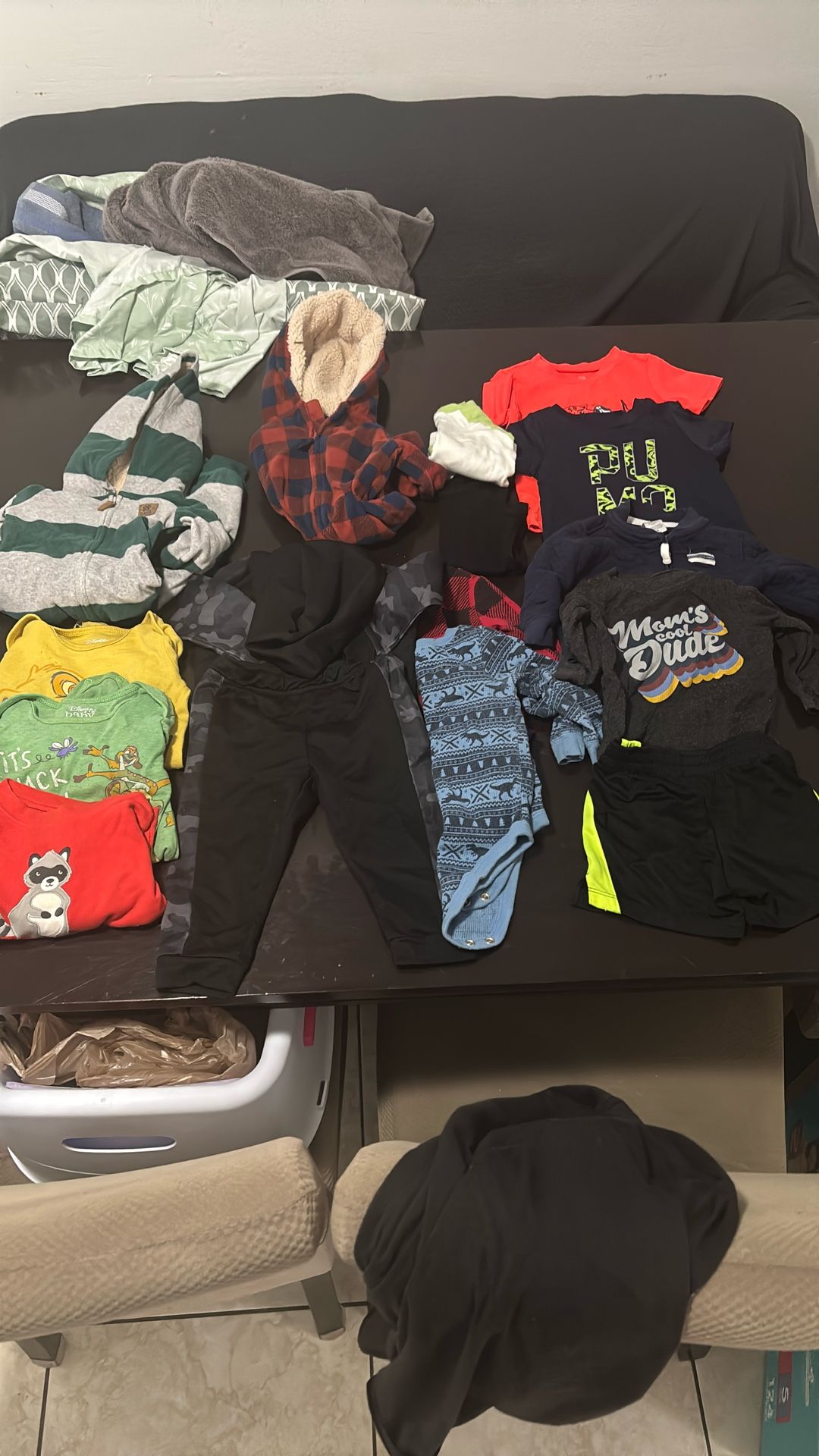 Boys Clothes 12 M