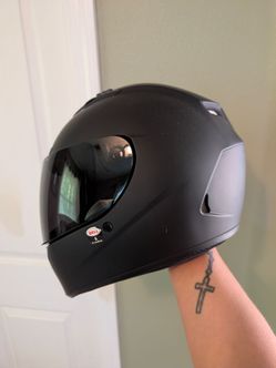 Motorcycle helmet black