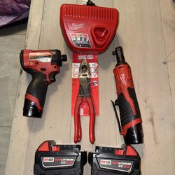 Milwaukee Tools 