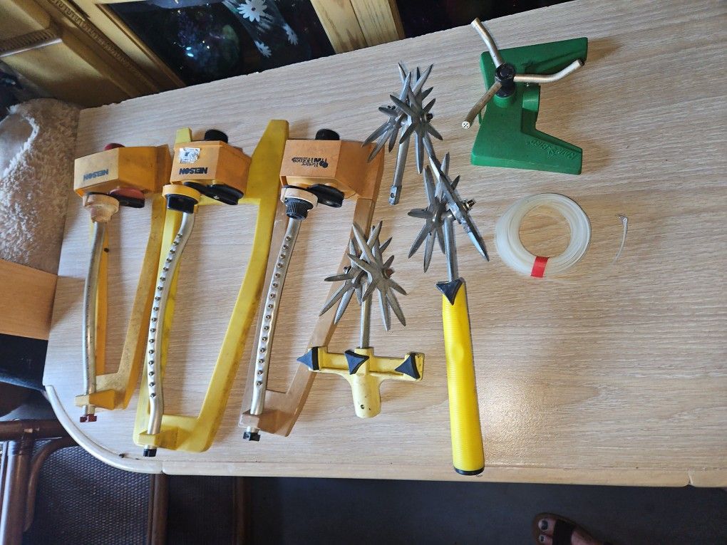 Garden Weeding Tools Set And Sprinklers