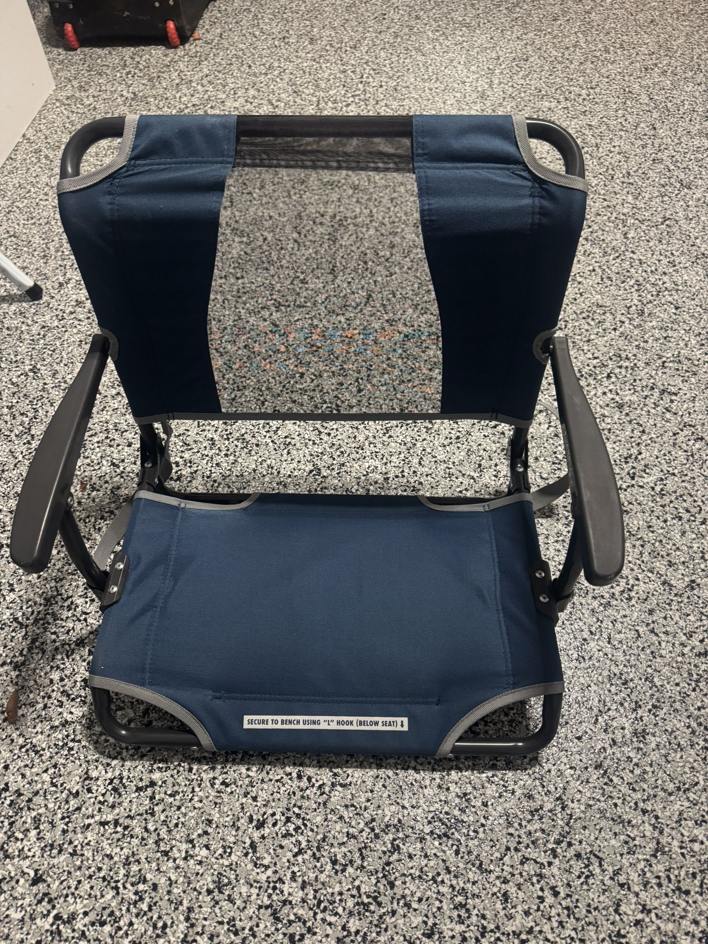 Stadium chairs deluxe 2