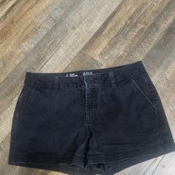Woman's Clothing Shorts