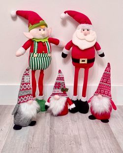 Set Of 5 Christmas plush Figurine’s Like New🎄 Like New 🎄 Please Read Description