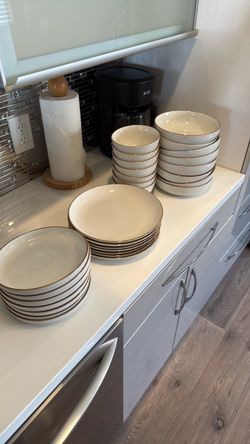 White Ceramic Dinnerware Set with Brown Rim