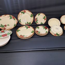  Vintage  Dinner Ware 19 Pieces Franciscan