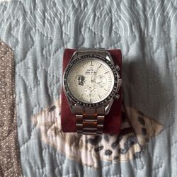Mens watch