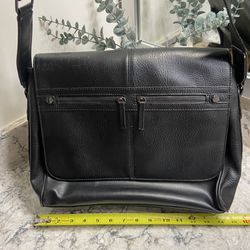 Aldo Black Faux Leather Flap Messenger Bag Brief Case Cross Body Strap- Black