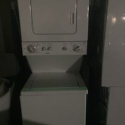 Stackable Washer N Dryer