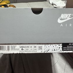 Retro Air Jordan 5 “Wolf Grey” Size 6Y